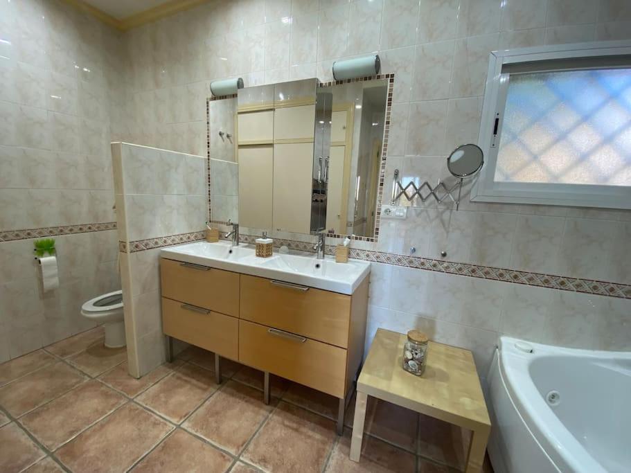 Espectacular Atico Duplex Con 2 Terrazas & Piscina Βίλα Μάλαγα Εξωτερικό φωτογραφία